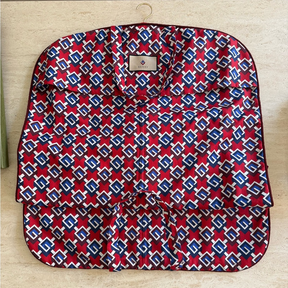 NWT GUCCI  G Geometric Travel Linen Garment Bag Minaudière  Unisex 27”x43” - Picture 5 of 16